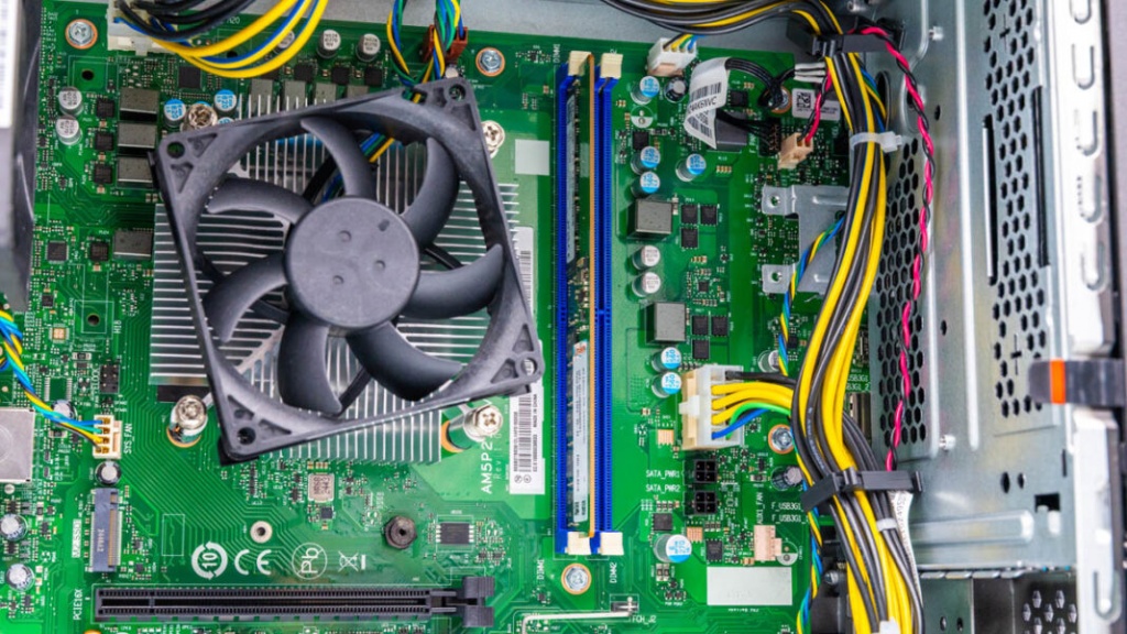 Lenovo-ThinkSystem-ST45-V3-Internal-CPU-and-Memory-2-1068x601.jpg Lenovo-ThinkSystem-ST45-V3-Internal-CPU-and-Memory-2-1068x601.jpg